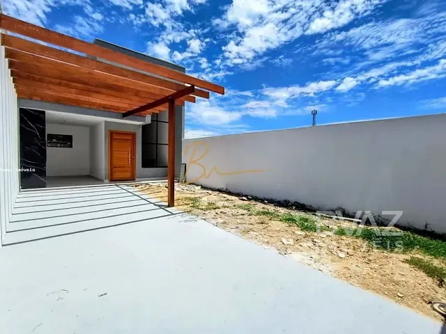 Casa com 180m² 3 quartos e 2 banheiros, à venda, no bairro Porto da Aldeia em São Pedro da Aldeia
