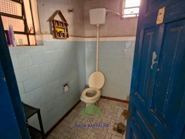 Casa 2 quartos e 1 banheiro, à venda, no bairro Centro em Corumbá