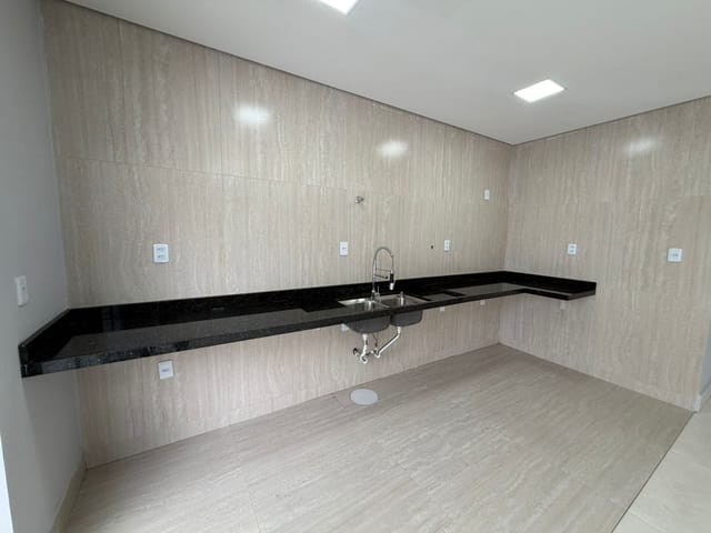 Casa com 100m² 3 quartos e 3 banheiros, à venda, no bairro Samambaia Norte (Samambaia) em Brasília