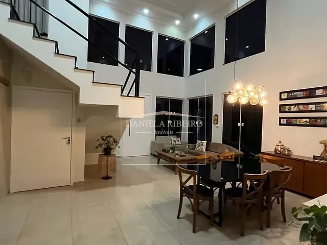 Casa com 505m² 3 quartos e 4 banheiros, à venda, no bairro Recanto do Salto em Londrina