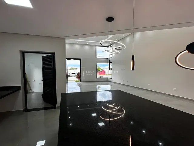 Casa 3 quartos e 5 banheiros, à venda, no bairro Jardim Primaveira em Itupeva
