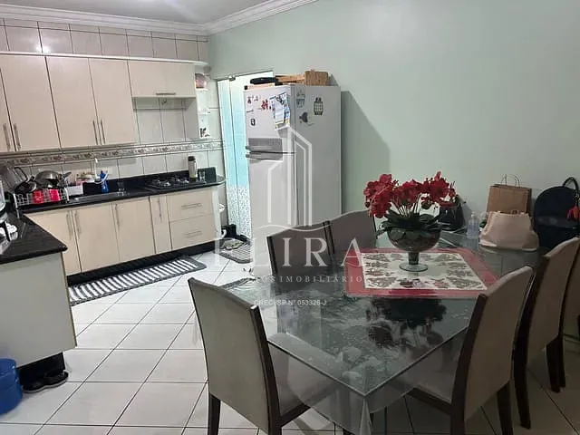Casa com 162m² 3 quartos e 2 banheiros, à venda, no bairro Parque Nova Carioba em Americana