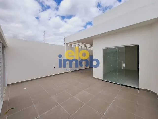 Casa com 160m² 2 quartos e 1 banheiro, à venda, no bairro Nova Caruaru em Caruaru