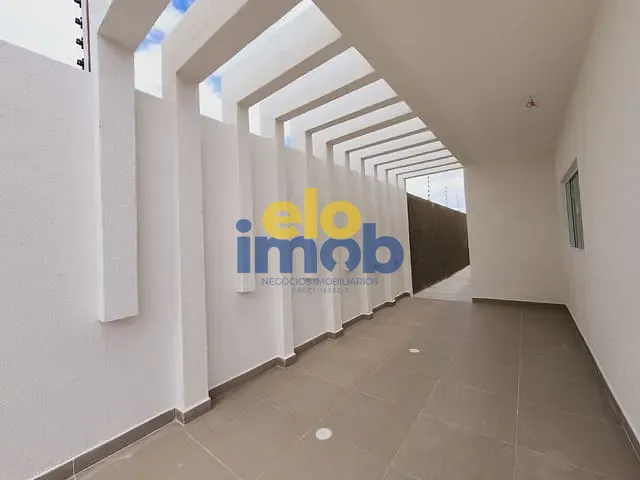 Casa com 160m² 2 quartos e 1 banheiro, à venda, no bairro Nova Caruaru em Caruaru