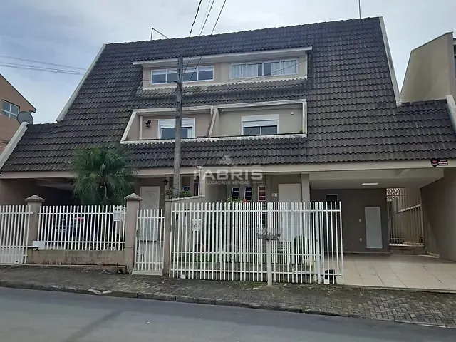 Casa 3 quartos e 1 banheiro, à venda, no bairro Vila Otto em Campo Largo