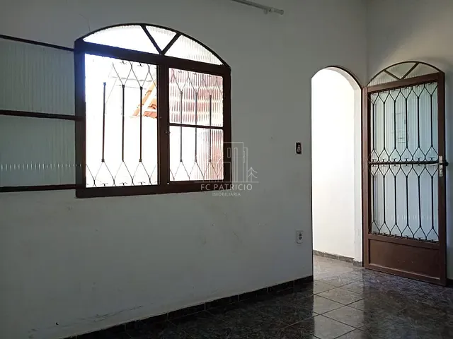 Casa com 70m² 2 quartos e 2 banheiros, à venda, no bairro Parque Fleixal em Guapimirim