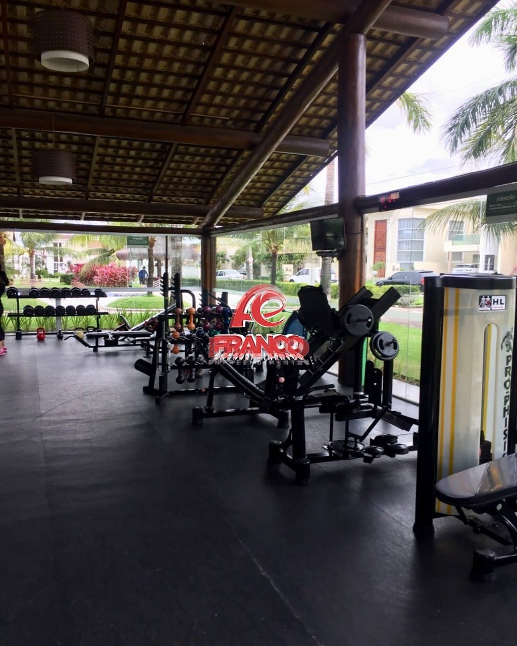 Casa, 3 quartos, 280 m² - Foto 34