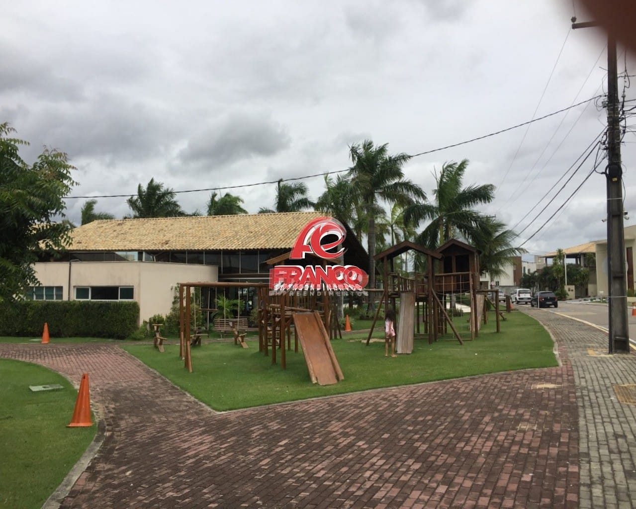 Casa, 3 quartos, 280 m² - Foto 46