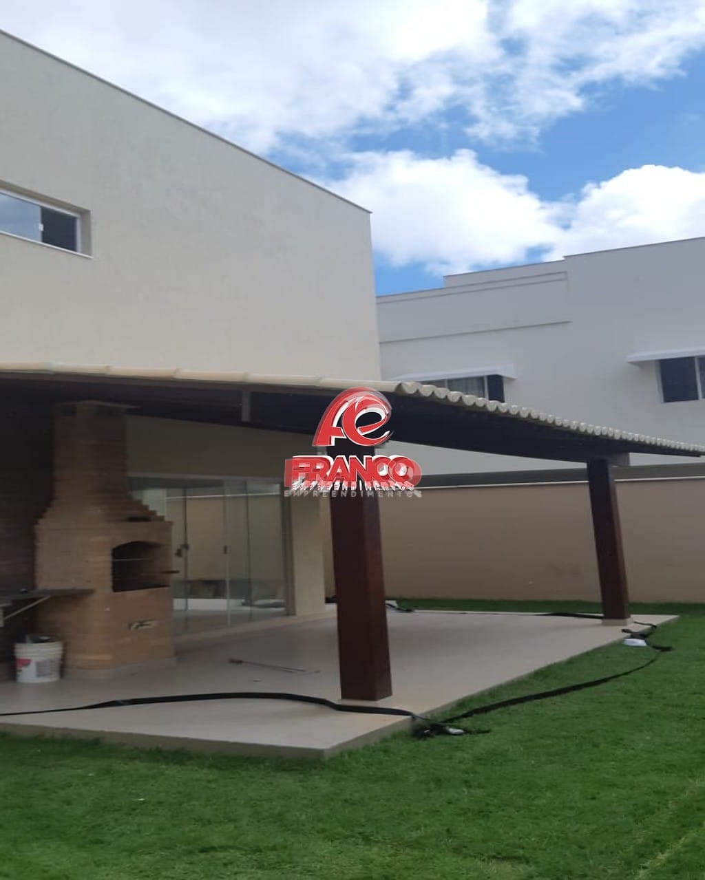 Casa, 3 quartos, 280 m² - Foto 32