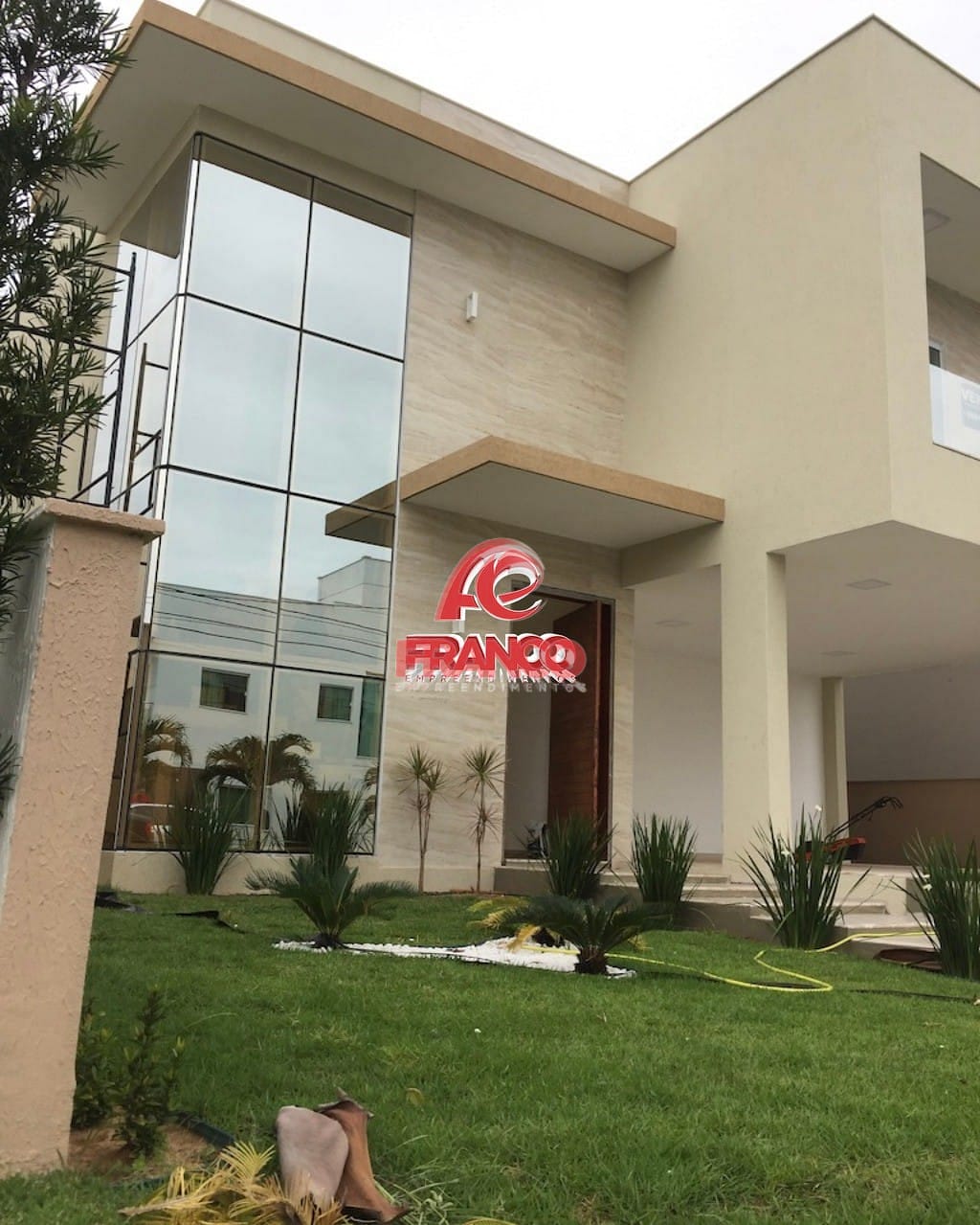 Casa, 3 quartos, 280 m² - Foto 3