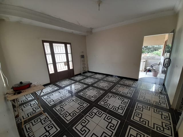 Casa com 377m² 3 quartos e 2 banheiros, à venda, no bairro Cidade Livre em Aparecida De Goiânia