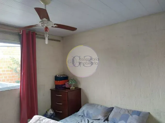 Casa 3 quartos e 2 banheiros, à venda, no bairro Três Vendas em Pelotas