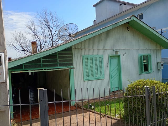 Casa 2 quartos e 1 banheiro, para alugar, no bairro São Pelegrino em Nova Prata