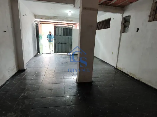 Casa 2 quartos e 1 banheiro, para alugar, no bairro Jardim Itajai em São Paulo