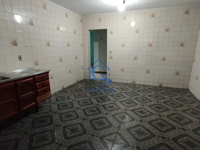 Casa 2 quartos e 1 banheiro, para alugar, no bairro Jardim Itajai em São Paulo