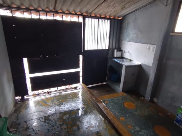 Foto do Kitnet - BRÁS DE PINA- ÓTIMA KITNET DE FRENTE COM SALA, QUARTO, BANHEIRO, GARAGEM E JUNTO AO COMÉRCIO. | Hilmar