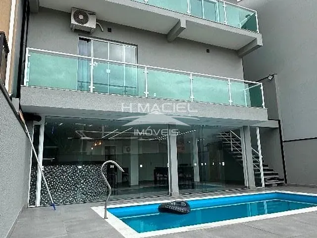 Casa com 387m² 4 quartos e 3 banheiros, à venda, no bairro Jardim America II em Valinhos