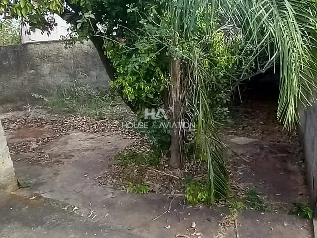 Casa com 345m² 3 quartos e 1 banheiro, à venda, no bairro Vila Brasília em Aparecida De Goiânia