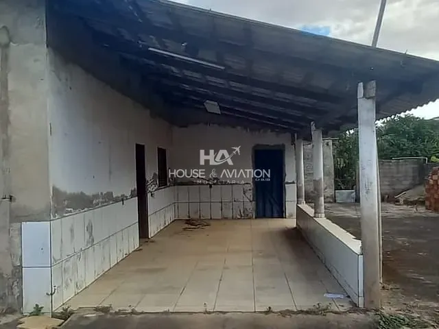 Casa com 345m² 3 quartos e 1 banheiro, à venda, no bairro Vila Brasília em Aparecida De Goiânia