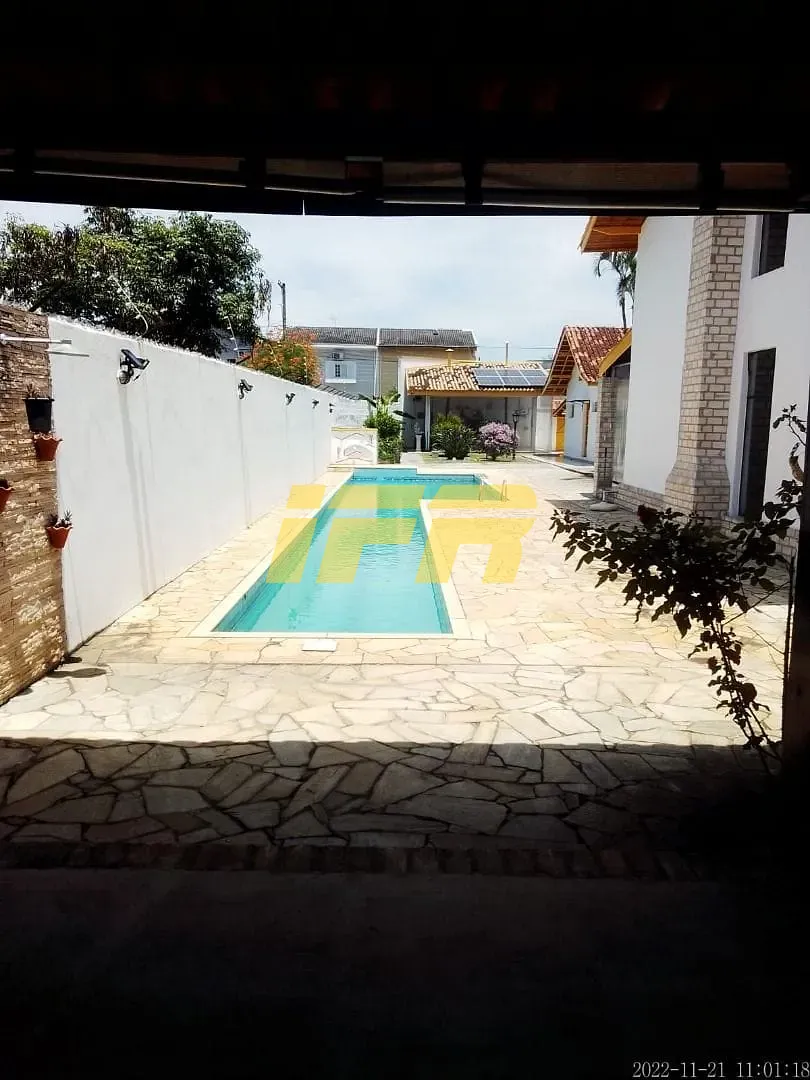 Casa, 3 quartos, 325 m² - Foto 2