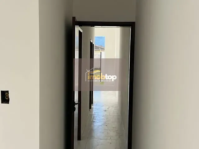 Casa com 149m² 3 quartos e 2 banheiros, à venda, no bairro Balneário Recanto do Sol em Caraguatatuba