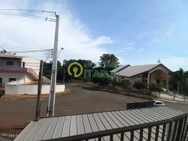 Casa com 348m² 4 quartos e 3 banheiros, à venda, no bairro Monte Belo em Londrina