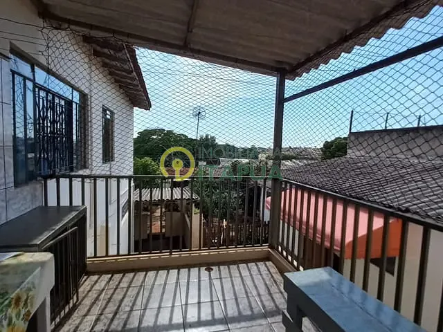 Casa com 348m² 4 quartos e 3 banheiros, à venda, no bairro Monte Belo em Londrina