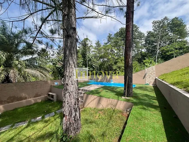 Casa com 480m² 3 quartos e 3 banheiros, à venda, no bairro Capricórnio III em Caraguatatuba