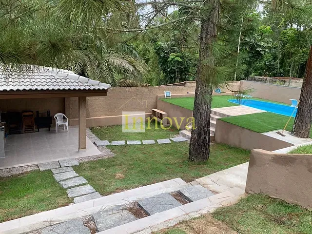 Casa com 480m² 3 quartos e 3 banheiros, à venda, no bairro Capricórnio III em Caraguatatuba