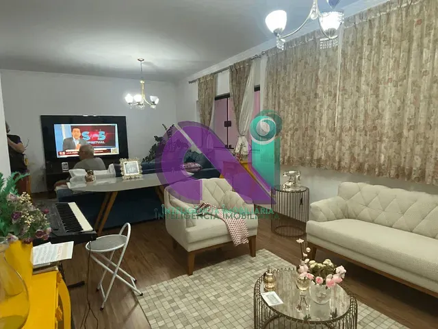 Casa 3 quartos e 4 banheiros, à venda, no bairro Jardim das Flores em Osasco