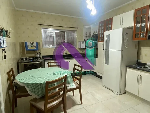 Casa 3 quartos e 4 banheiros, à venda, no bairro Jardim das Flores em Osasco
