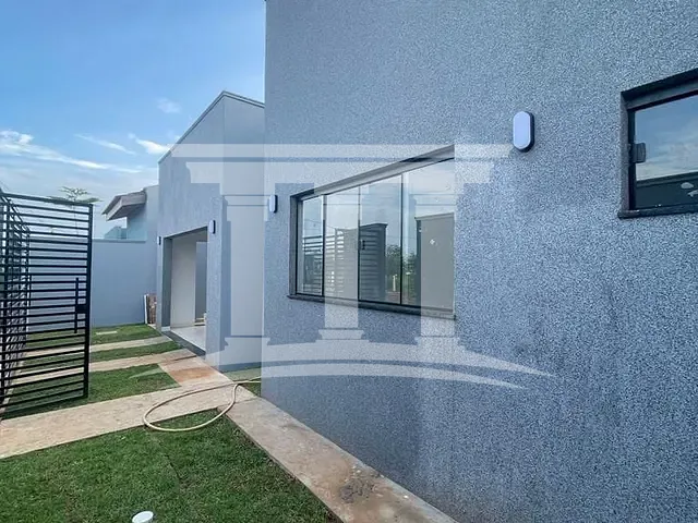 Casa com 217m², à venda, no bairro Jardim Curitiba em Sinop