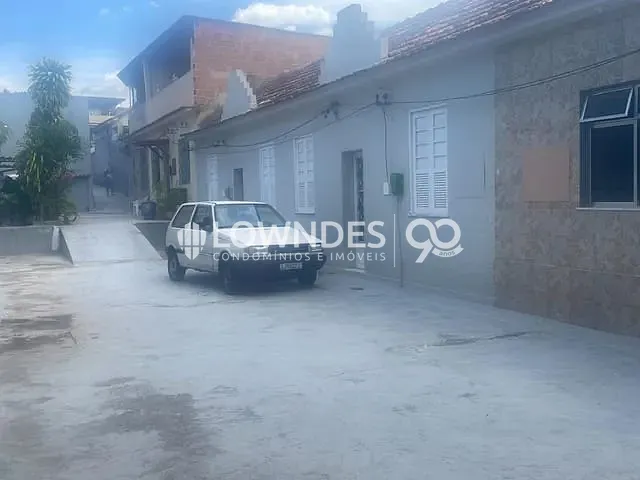 Casa 2 quartos e 1 banheiro, para alugar, no bairro Turiaçu em Rio de Janeiro