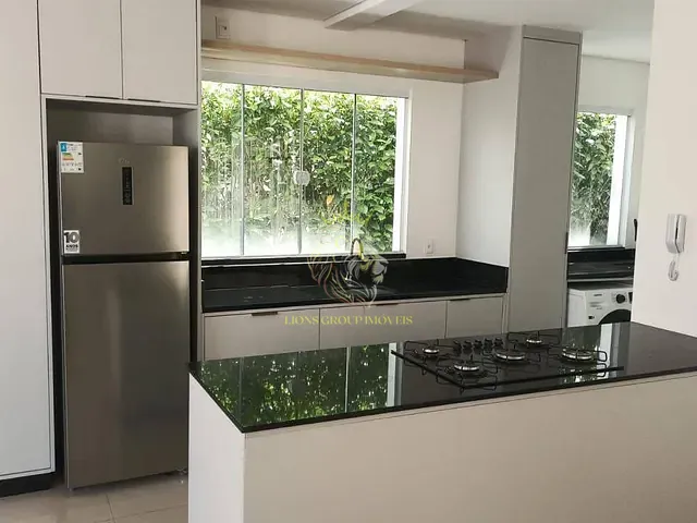 Casa 3 quartos e 3 banheiros, à venda, no bairro São Judas Tadeu em Balneário Camboriú