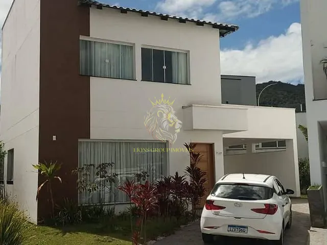 Casa 3 quartos e 3 banheiros, à venda, no bairro São Judas Tadeu em Balneário Camboriú