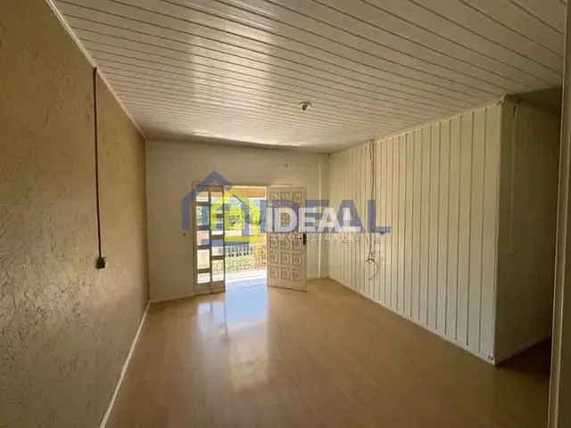 Casa 4 quartos e 3 banheiros, à venda, no bairro Petrópolis em Concórdia