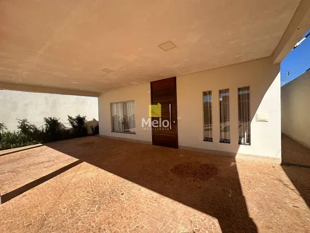 Casa 3 quartos e 1 banheiro, para alugar, no bairro Ponte Alta Norte (Gama) em Brasília
