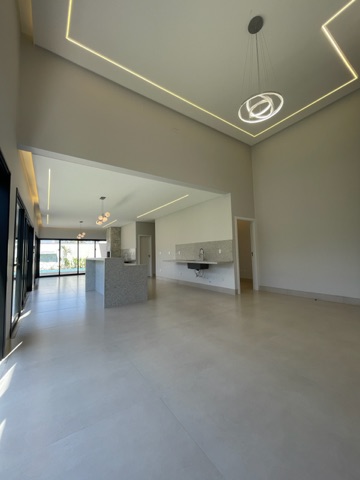 Casa com 432m² 4 quartos e 1 banheiro, à venda, no bairro Jardim Atlântico em Goiânia