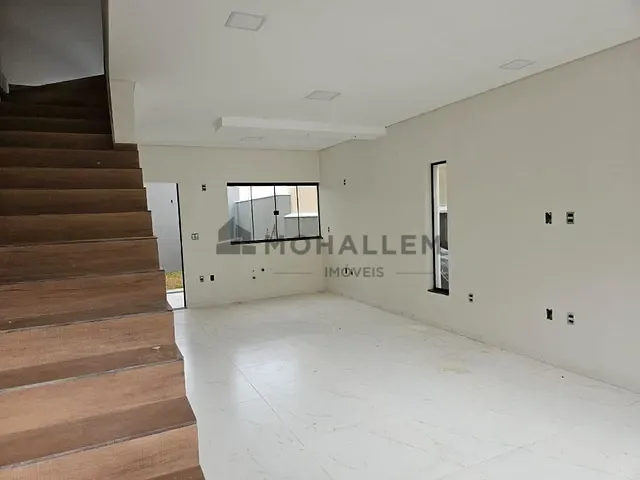 Casa com 126m² 3 quartos e 2 banheiros, à venda, no bairro Centro em Piranguinho