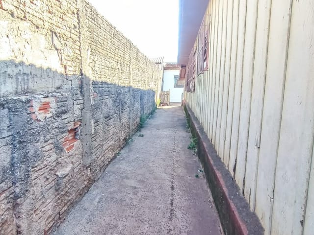 Foto do Casa - Casa para alugar por R$ 550/mês - Shangri-La - Londrina/PR | Imobiliária Natal LTDA