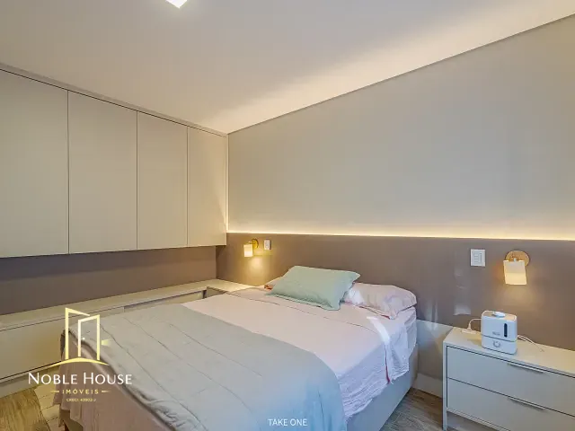 Casa 3 quartos e 5 banheiros, à venda, no bairro Via Castelli em Louveira