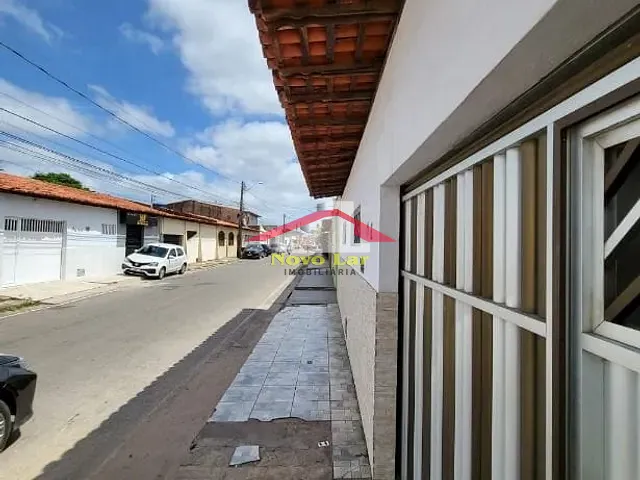 Casa com 220m² 3 quartos e 2 banheiros, à venda, no bairro Cohatrac I em São Luís