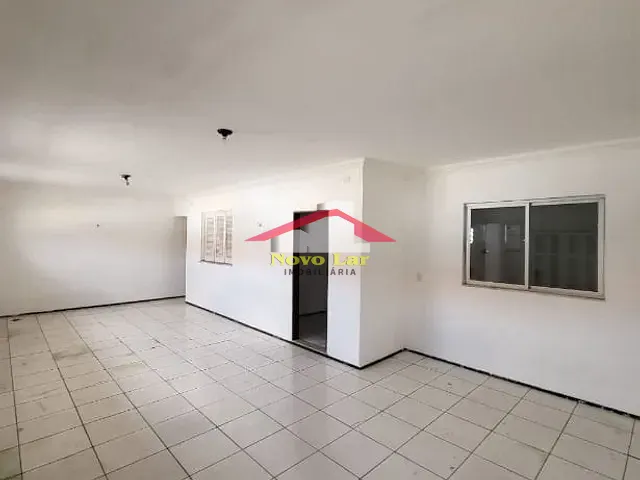 Casa com 220m² 3 quartos e 2 banheiros, à venda, no bairro Cohatrac I em São Luís