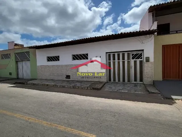 Casa com 220m² 3 quartos e 2 banheiros, à venda, no bairro Cohatrac I em São Luís