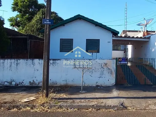 Casa com 70m² 3 quartos e 1 banheiro, à venda, no bairro Jardim Alvorada em Cambé