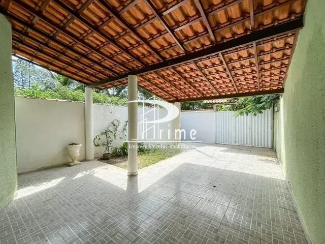Casa com 240m² 3 quartos e 2 banheiros, à venda, no bairro Itaipuaçu em Maricá