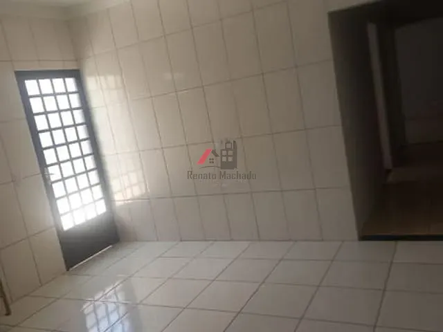 Casa com 150m² 3 quartos e 1 banheiro, à venda, no bairro Jardim Casa Grande em Arapongas