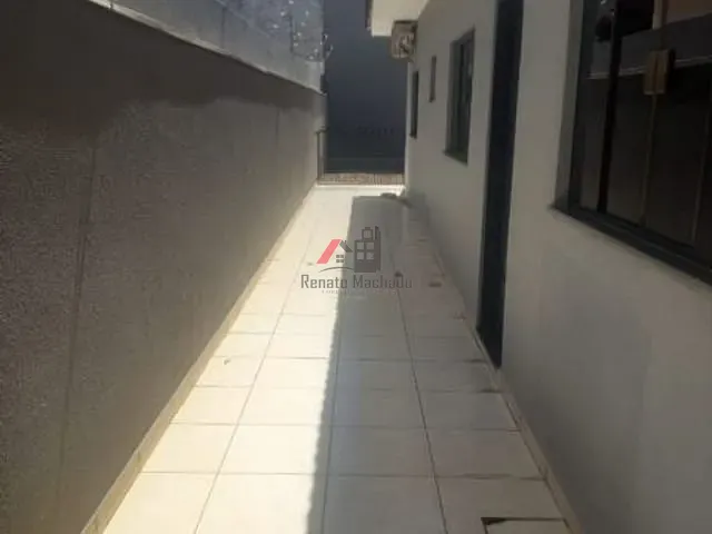Casa com 150m² 3 quartos e 1 banheiro, à venda, no bairro Jardim Casa Grande em Arapongas