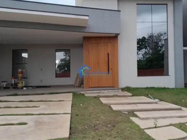 Casa com 302m² 3 quartos e 4 banheiros, à venda, no bairro Vila Rubens em Indaiatuba
