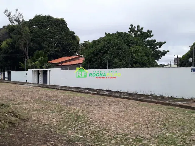 Casa com 1768m² 4 quartos e 3 banheiros, à venda, no bairro São Cristóvão em Teresina
